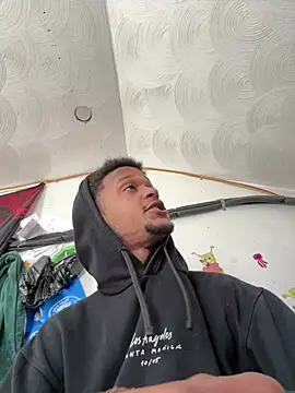 rayyymack online show from 02-09-26, 04:49