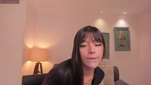 ValeriaRiveraX online show from 10-06-25, 12:34