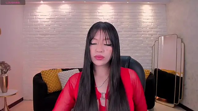 ValeriaRiveraX online show from 11-25-25, 04:57