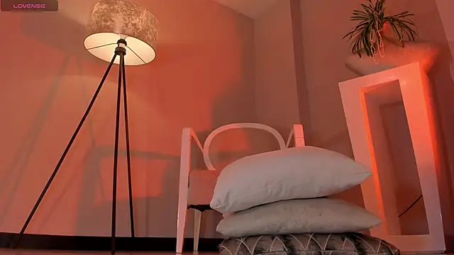 ValeriaRiveraX online show from 03-20-25, 07:03