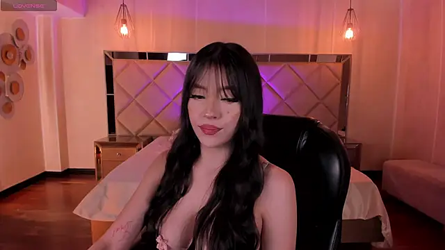 ValeriaRiveraX online show from 11-11-25, 04:07