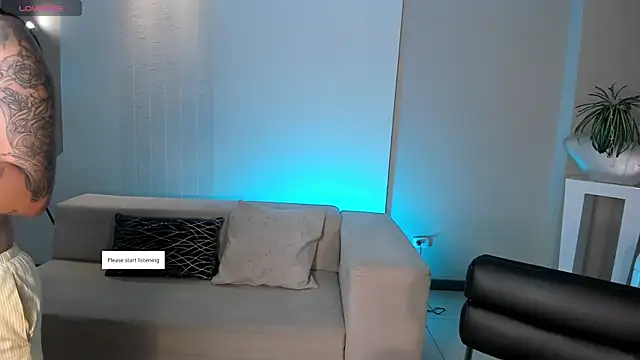 Snapshot of MariaHerrera_ chatting on 04-29-26, 08:04 MariaHerrera online show from 04-29-26, 08:04