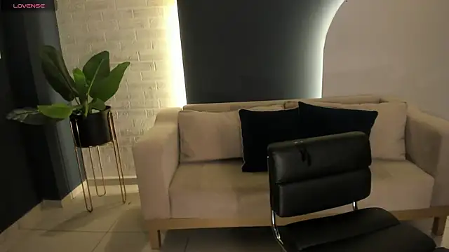 MariaHerrera  online show from 03-06-25, 03:13