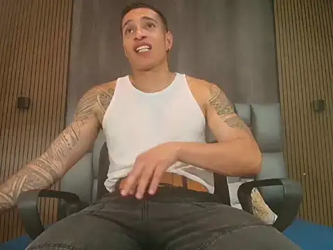 Snapshot of jack_pergurtson01 chatting on 03-30-26, 10:39 jack pergurtson01 online show from 03-30-26, 10:39