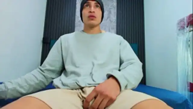 Snapshot of jack_pergurtson01 chatting on 03-09-26, 10:30 jack pergurtson01 online show from 03-09-26, 10:30