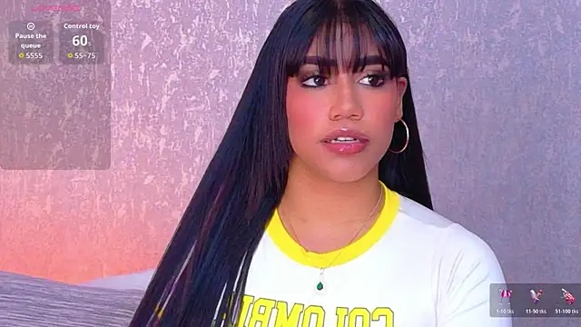 Salome Diaz  online show from 06-18-26, 04:55