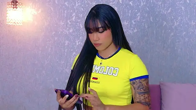 Salome Diaz  online show from 06-28-26, 05:14