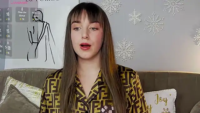 Snapshot of Sofia_Hugs chatting on 01-25-25, 05:19 Sofia Hugs online show from 01-25-25, 05:19