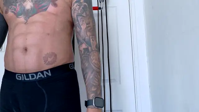 WyattBBC online show from 03-10-26, 05:28