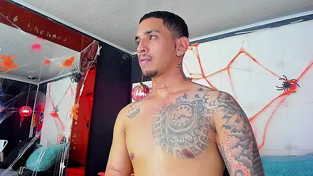 Damian09  online show from 10-31-25, 09:32