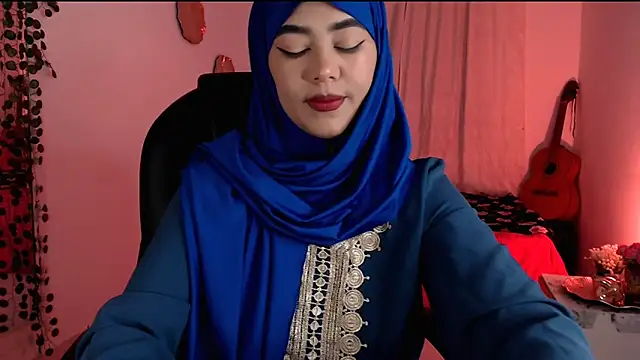 azzahara069 online show from 06-07-26, 12:49