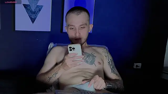 Dylanwhite23  online show from 02-14-26, 04:45