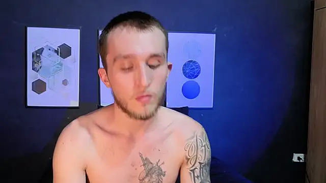 Dylanwhite23  online show from 03-24-26, 12:21