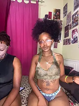 naughtybitches5 online show from 01-17-26, 04:27