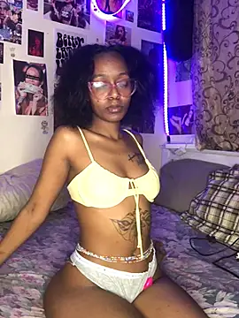 naughtybitches5 online show from 02-28-25, 11:56