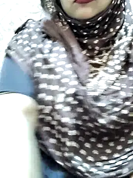 Snapshot of Indian-Nazia chatting on 04-30-26, 05:53 Indian-Nazia online show from 04-30-26, 05:53