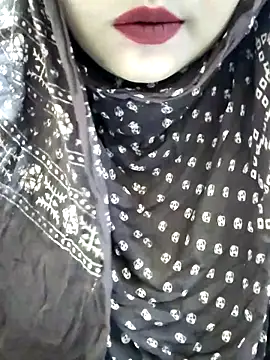 Snapshot of Indian-Nazia chatting on 05-05-26, 08:06 Indian-Nazia online show from 05-05-26, 08:06