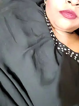 Snapshot of Indian-Nazia chatting on 06-02-26, 10:43 Indian-Nazia online show from 06-02-26, 10:43
