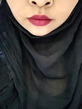 Snapshot of Indian-Nazia chatting on 05-19-26, 10:22 Indian-Nazia online show from 05-19-26, 10:22
