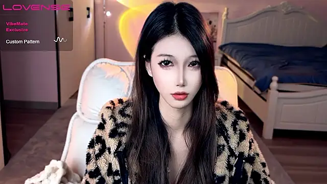 JoooJo  online show from 02-10-26, 04:39