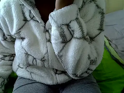 prettylacey3 online show from 07-23-26, 03:19