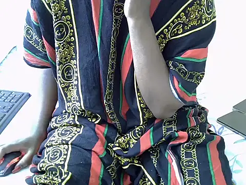 prettylacey3 online show from 02-26-26, 01:33