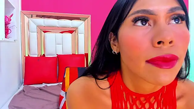 Snapshot of Veronika_horny69 chatting on 03-21-25, 11:33 Veronika horny69 online show from 03-21-25, 11:33