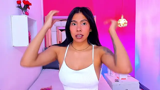 Snapshot of Veronika_horny69 chatting on 09-13-25, 11:32 Veronika horny69 online show from 09-13-25, 11:32