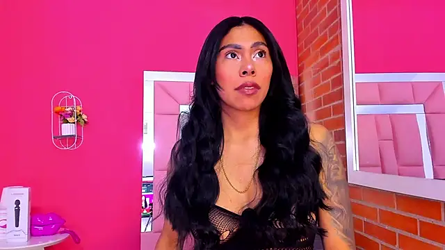 Snapshot of Veronika_horny69 chatting on 09-28-25, 11:39 Veronika horny69 online show from 09-28-25, 11:39