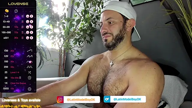 Snapshot of arielenbsas chatting on 03-21-25, 11:44 arielenbsas online show from 03-21-25, 11:44