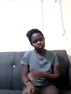 Sweetcecie01 online show from 09-20-25, 09:20