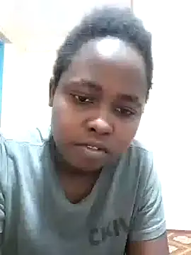 Sweetcecie01 online show from 09-22-25, 08:48