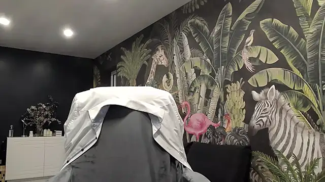 carla88 online show from 11-05-25, 08:17