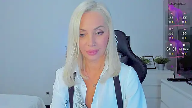 Miya Kisss online show from 12-20-25, 02:42