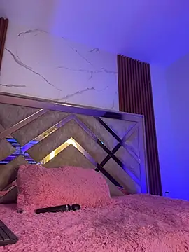 Kendy Wilkinson online show from 02-09-26, 04:43