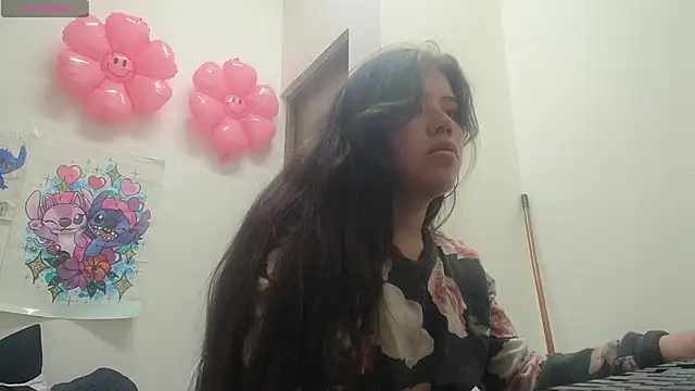 Snapshot of Ingrid_Casas chatting on 09-09-25, 08:51 Ingrid Casas online show from 09-09-25, 08:51