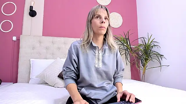 Anastasiapriest online show from 05-19-26, 11:50