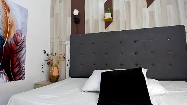 Anastasiapriest online show from 10-29-25, 12:15