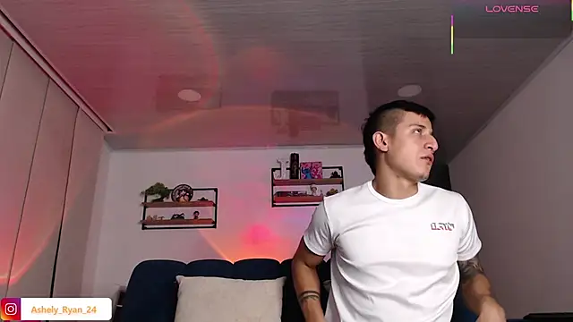 ashely ryan24 online show from 03-09-26, 11:52