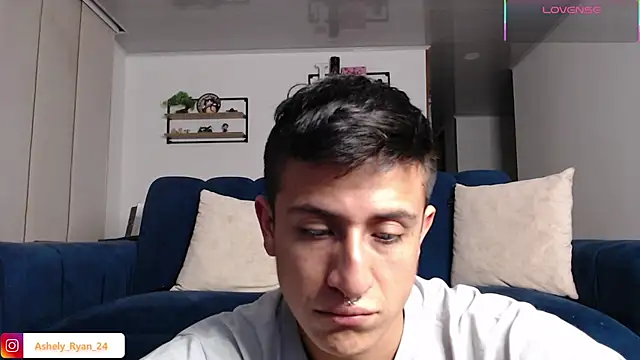 ashely ryan24 online show from 03-12-26, 11:20