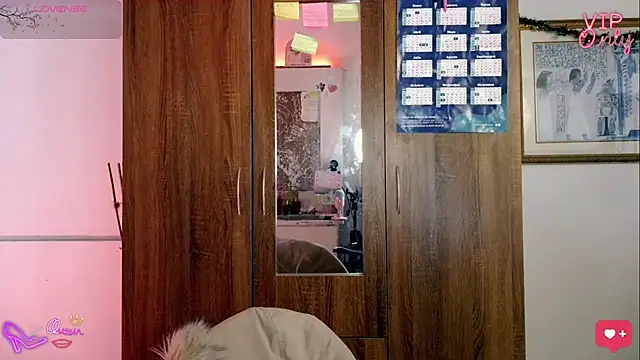 LauGrayJ online show from 02-14-26, 09:59