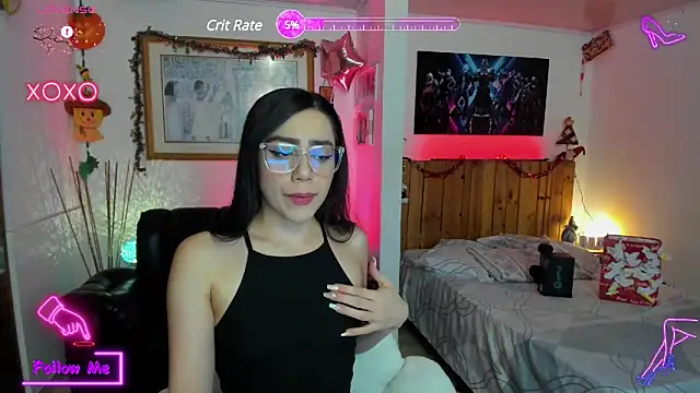 Snapshot of LauGrayJ chatting on 02-09-25, 02:38 LauGrayJ online show from 02-09-25, 02:38
