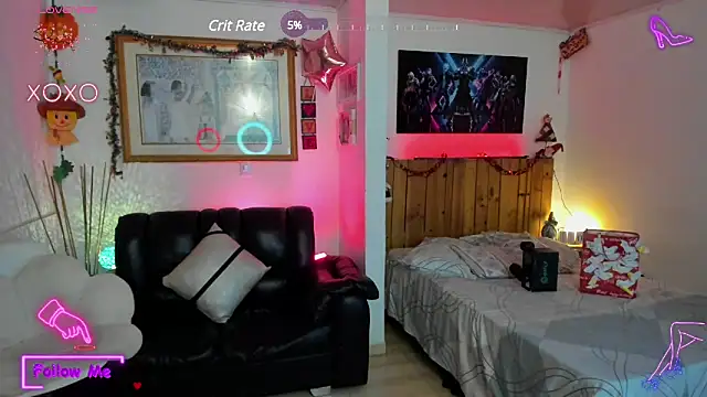 Snapshot of LauGrayJ chatting on 02-09-25, 05:40 LauGrayJ online show from 02-09-25, 05:40