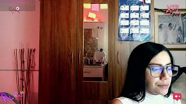 LauGrayJ online show from 01-14-26, 12:58