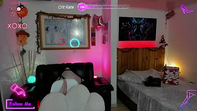 Snapshot of LauGrayJ chatting on 02-17-25, 05:58 LauGrayJ online show from 02-17-25, 05:58