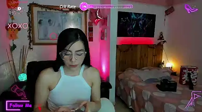 Snapshot of LauGrayJ chatting on 02-22-25, 03:34 LauGrayJ online show from 02-22-25, 03:34