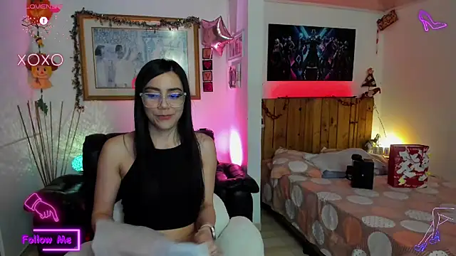 Snapshot of LauGrayJ chatting on 03-11-25, 02:53 LauGrayJ online show from 03-11-25, 02:53