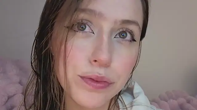 SofiaGc online show from 10-22-25, 03:50