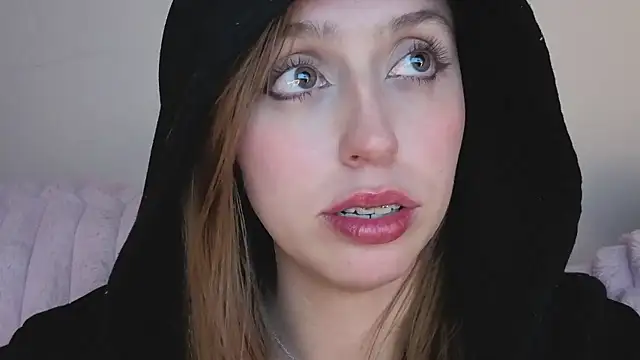 SofiaGc online show from 01-14-26, 03:54