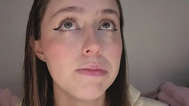 SofiaGc online show from 11-04-25, 03:54